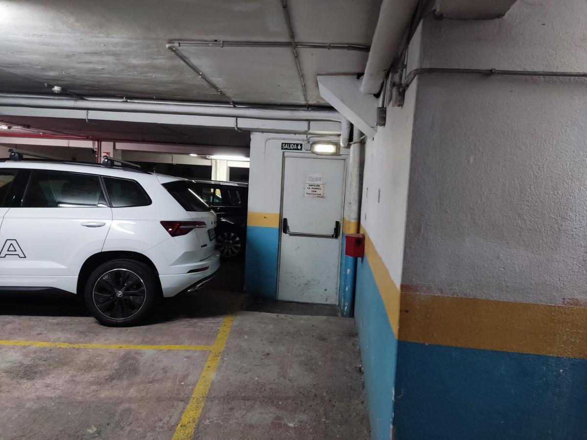 Bnap Gesta Apartment Oviedo Bagian luar foto