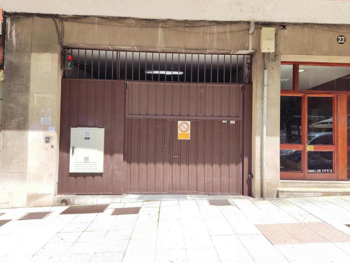 Bnap Gesta Apartment Oviedo Bagian luar foto
