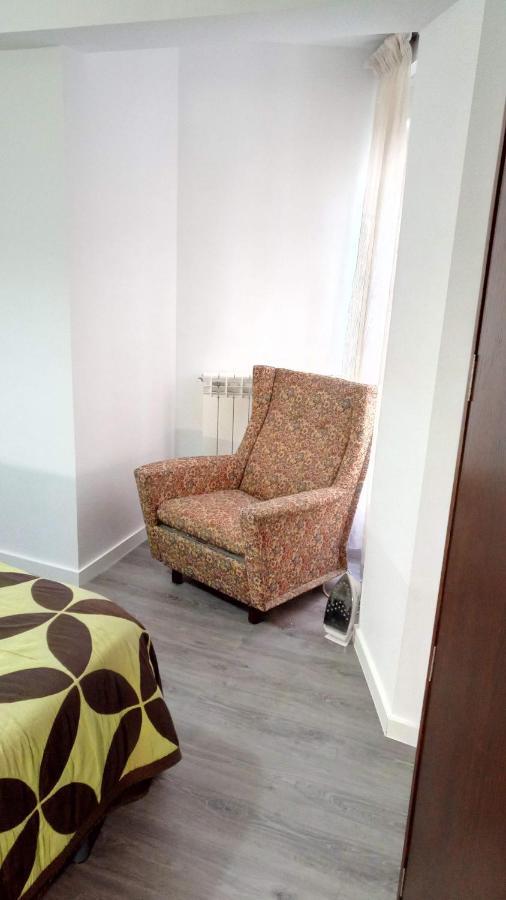 Bnap Gesta Apartment Oviedo Bagian luar foto